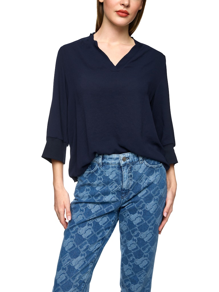 Blusenshirt aus Materialmix