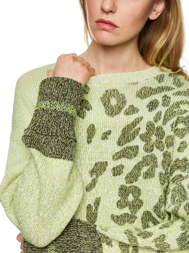 Leo-Pullover Knitted in Germany