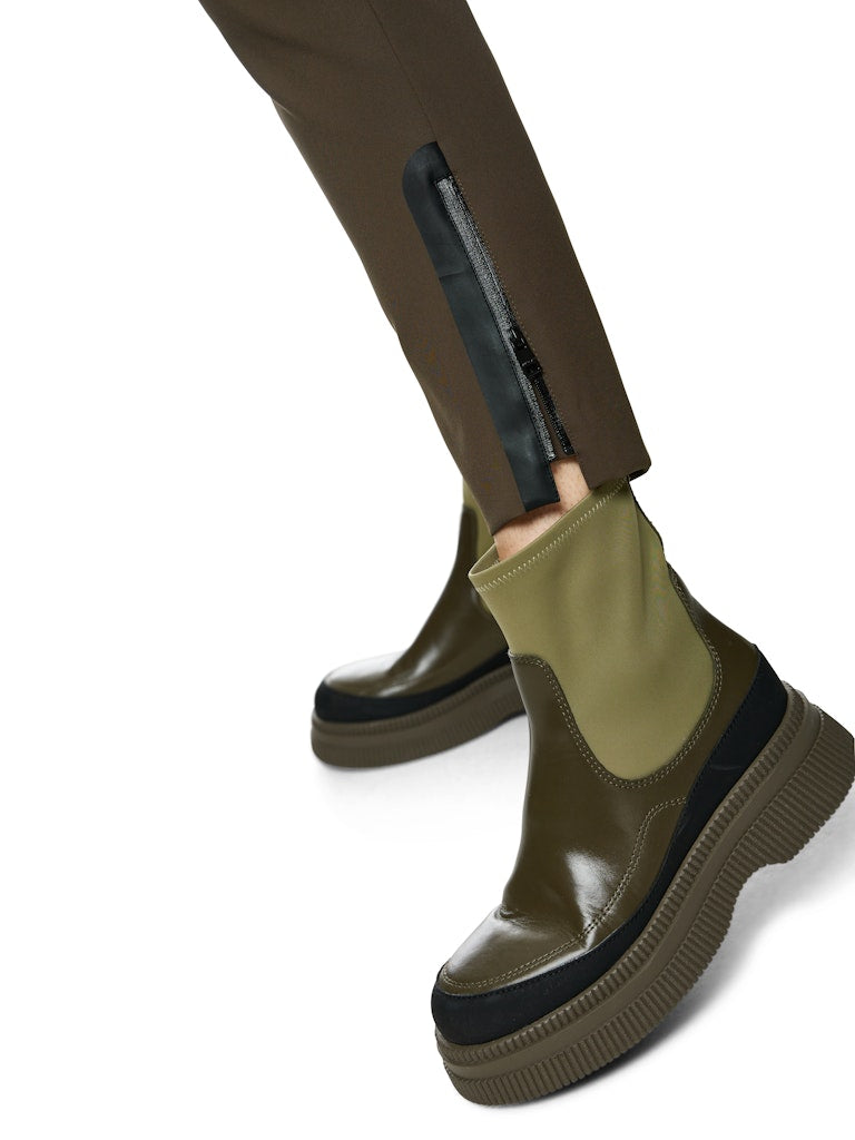 Hose FRANCA aus Techno-Stoff