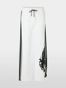 Hose mit Leopard