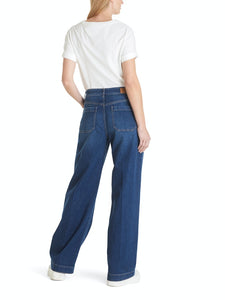 Jeans "Rethink Together"