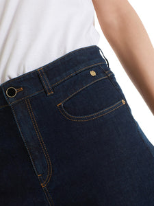 Jeans "Rethink Together"