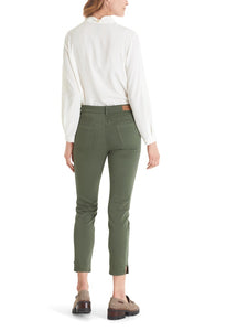 Jeans mit Cut-Outs