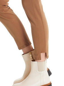 Jeans mit Cut-Outs