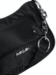 Schultertasche aus glänzendem Material