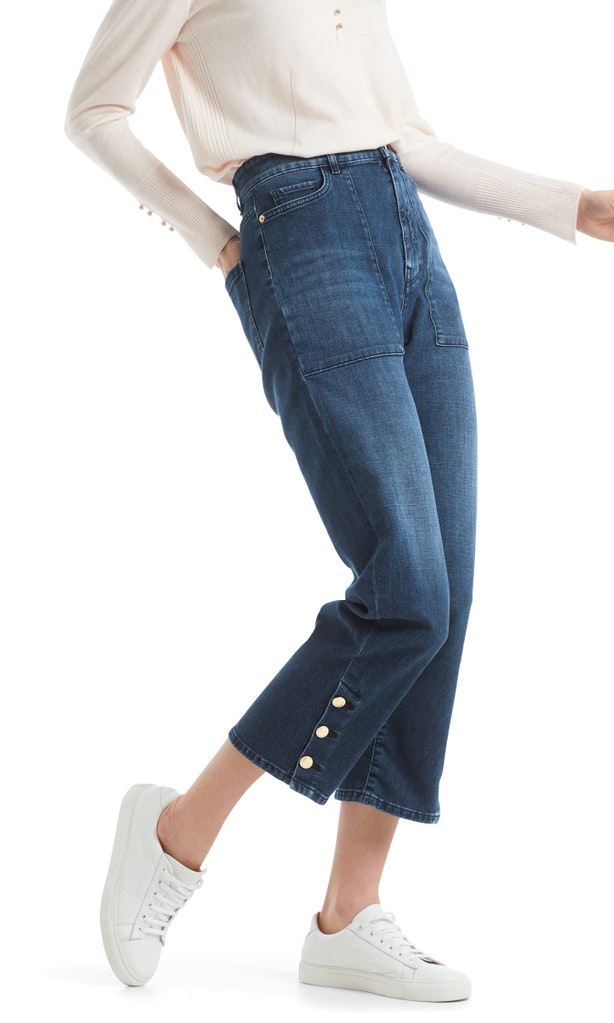 Weite Jeans mit Knopfdetails