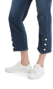 Weite Jeans mit Knopfdetails
