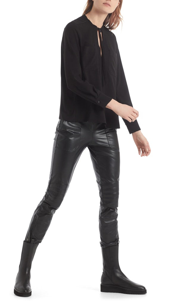 Fließende Bluse mit Brusttaschen