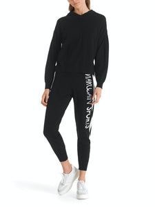 Pullover mit Kontrastfarbstreifen